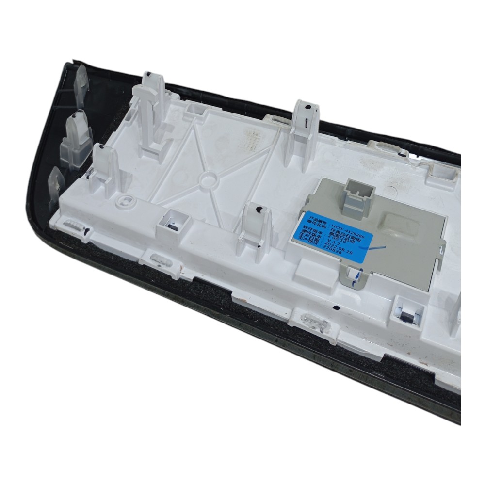 Moldura Painel Direito Com Detalhe Byd Han Awd Gs 680ev 2023 2