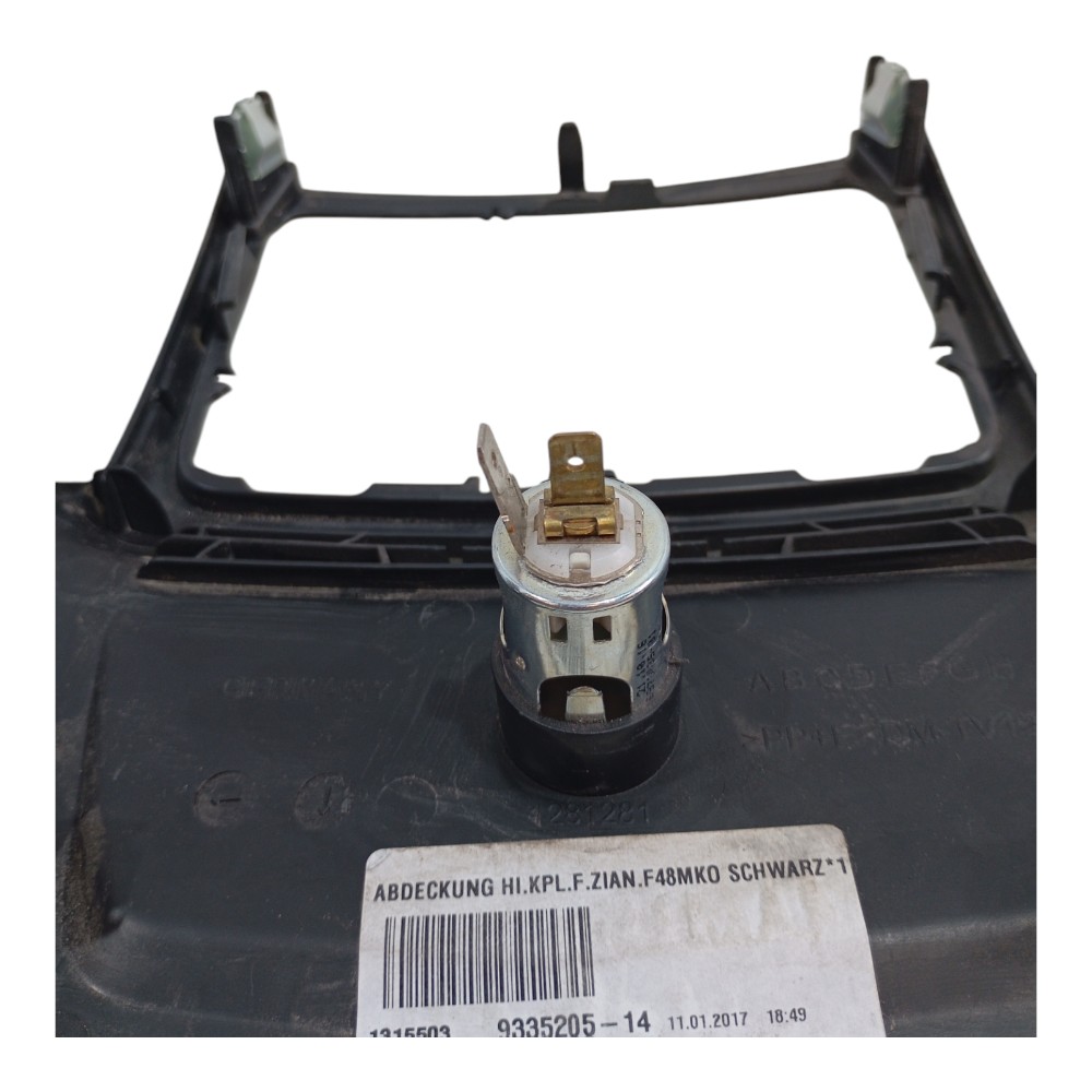 Moldura Difusor De Ar Traseiro Bmw X1 2.0 F48 2017 933520514 3