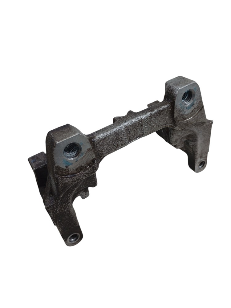 Suporte Pinça Freio Traseiro Esquerdo Volvo Xc60 2.0 T8 2022 5