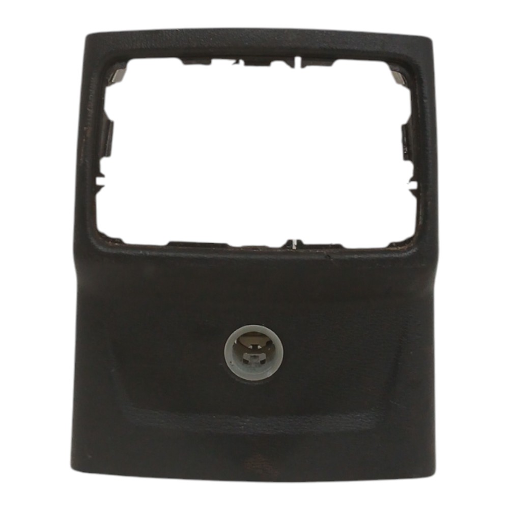 Moldura Difusor Acendedor Console Traseiro Bmw X1 2.0 2017 Preto 7