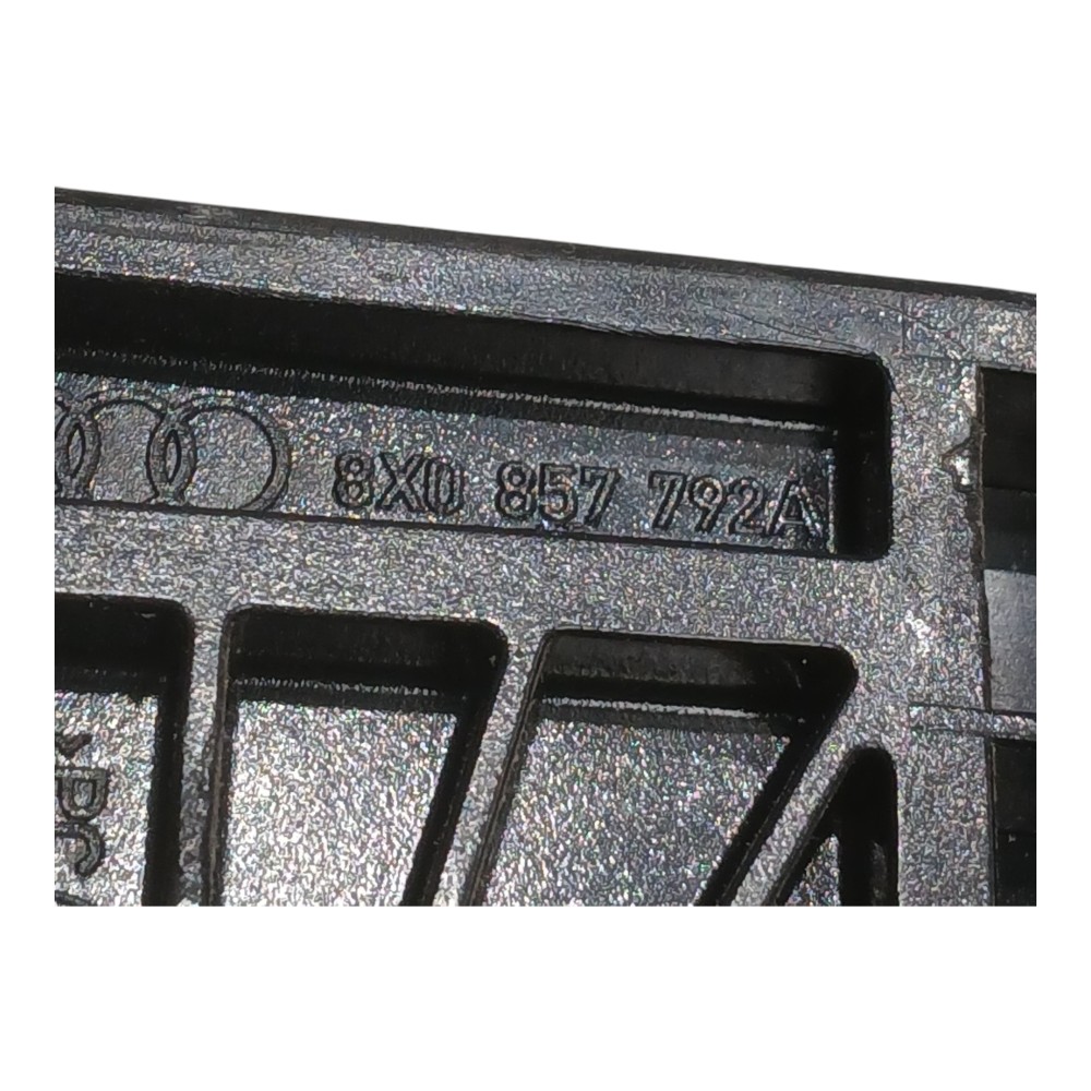 Guia Suporte Banco Traseiro Direito Audi A1 1.4 Tfsi 2013 Preto 2