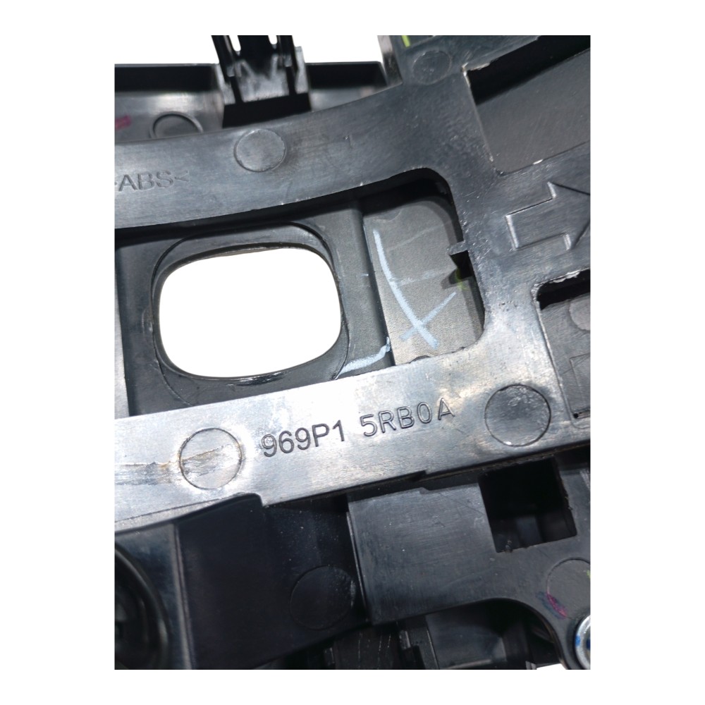Moldura Trambulador Alavanca Câmbio Nissan Kicks 1.6 2024 7