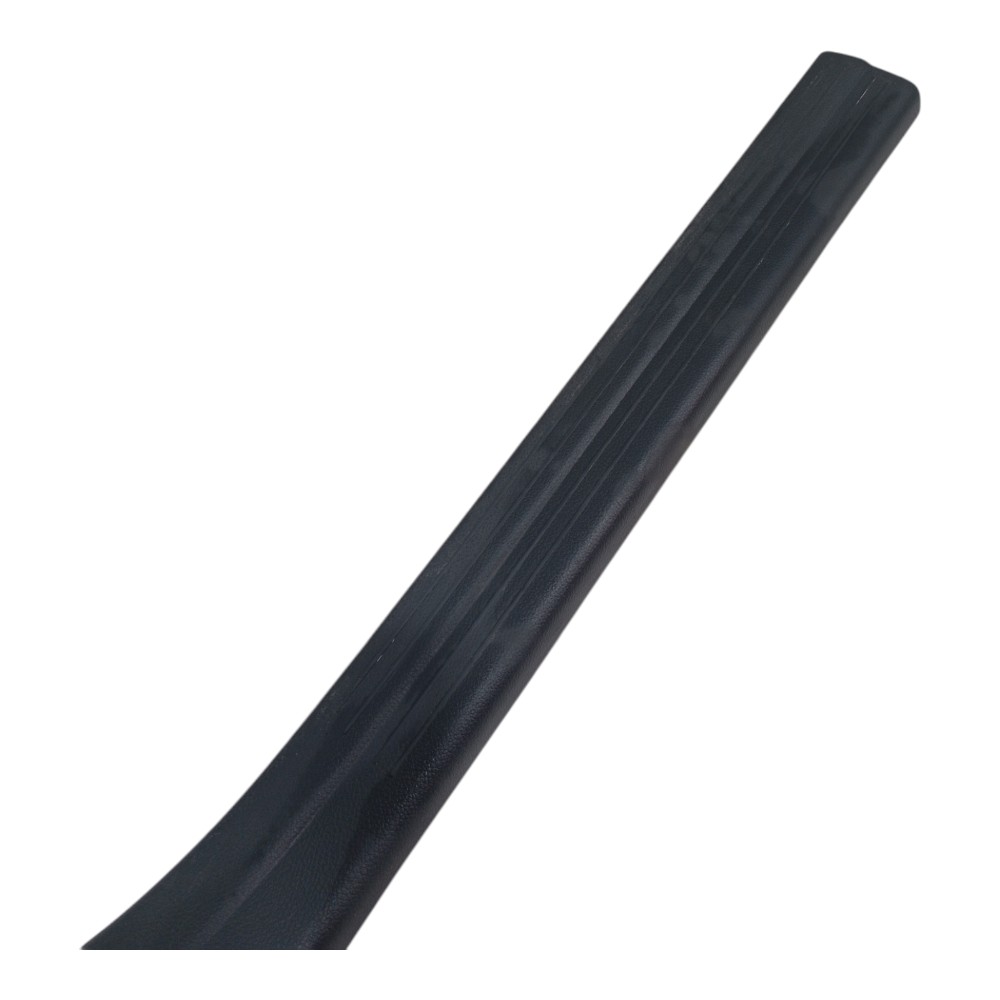 Soleira Dianteira Direita Mercedes A250 2015 Cod-a2466800206 Preto 7