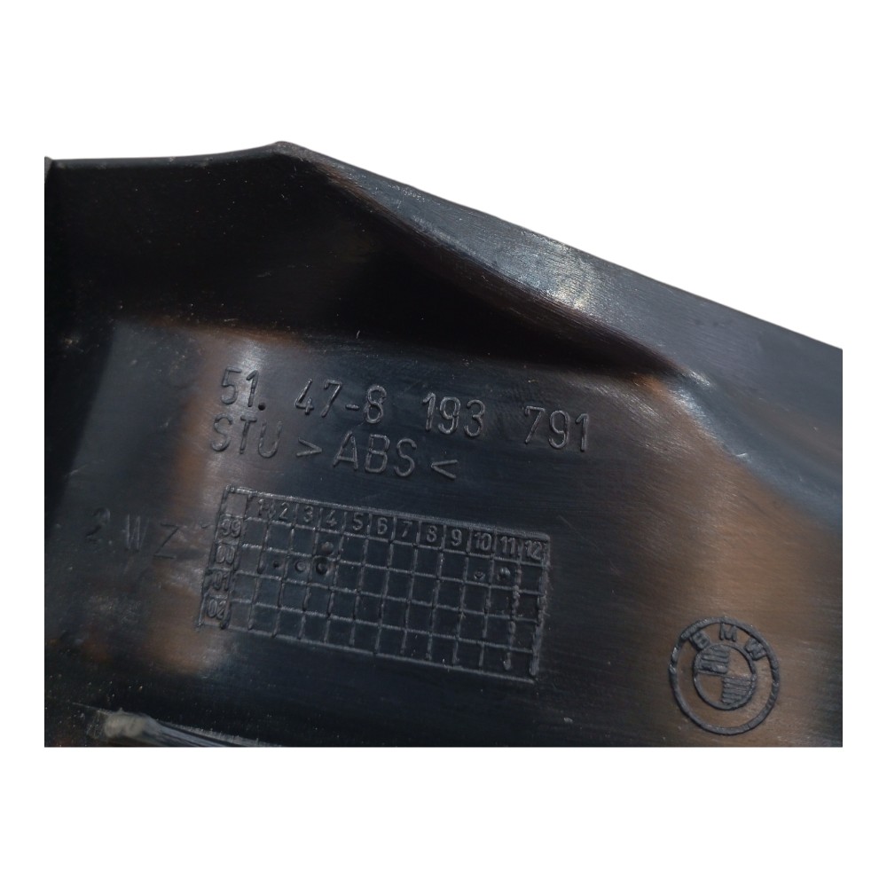 Soleira Interna Traseira Esquerda Bmw 328i 2.8 E46 1999 2000 Preto 2