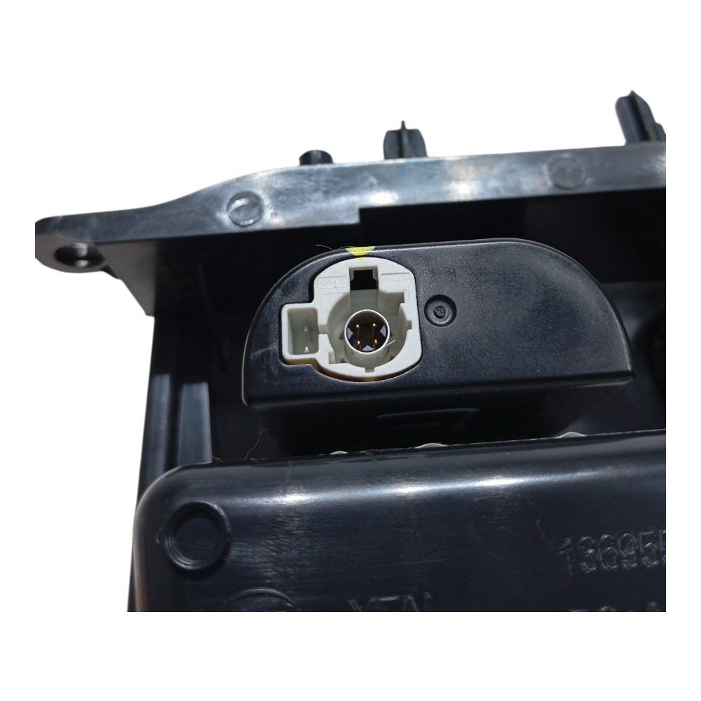 Acendedor Tomada Entrada Usb Byd Han Awd Gs 680ev 2023 7