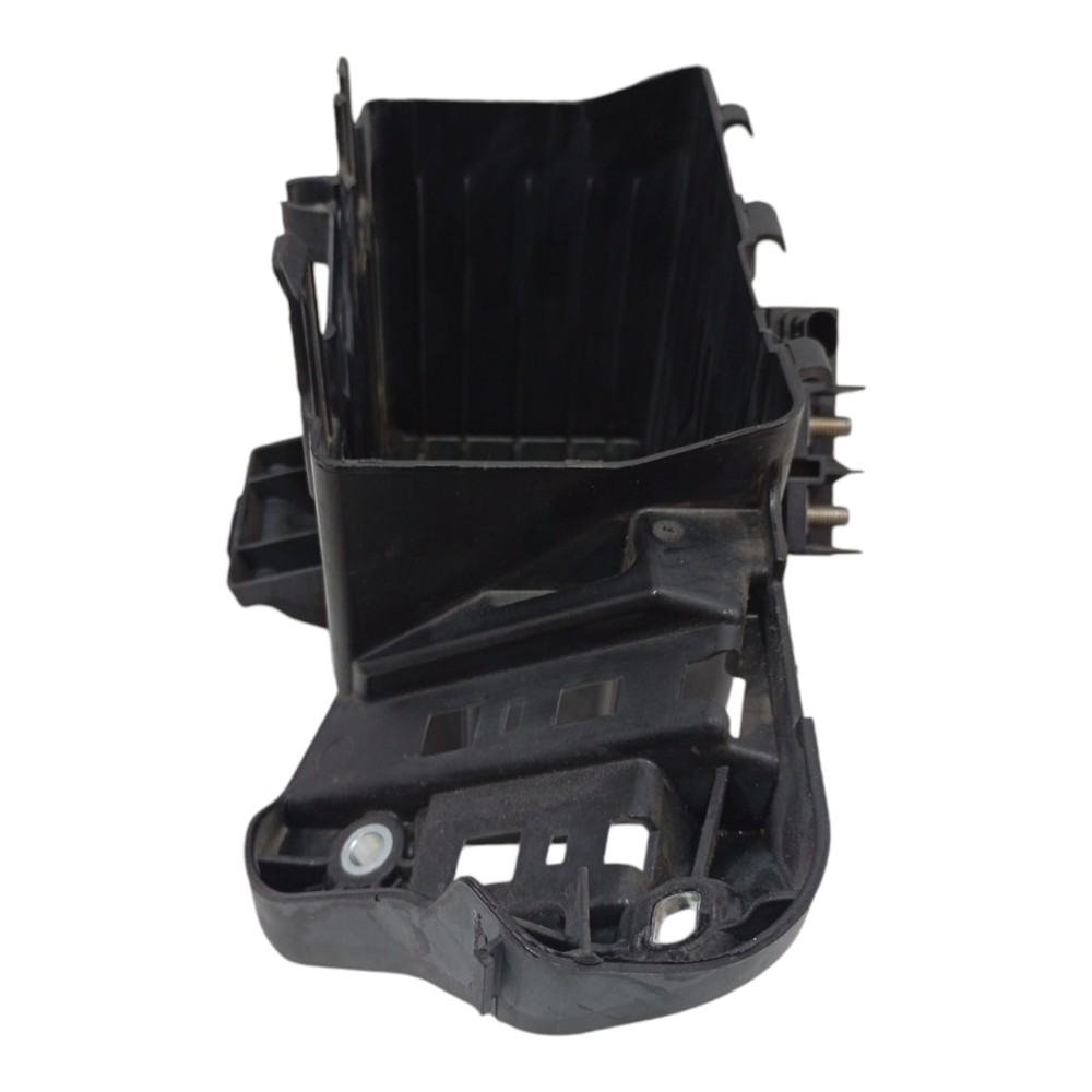 Suporte Caixa Bateria Auxiliar Mercedes Benz A250 2.0 2015 6