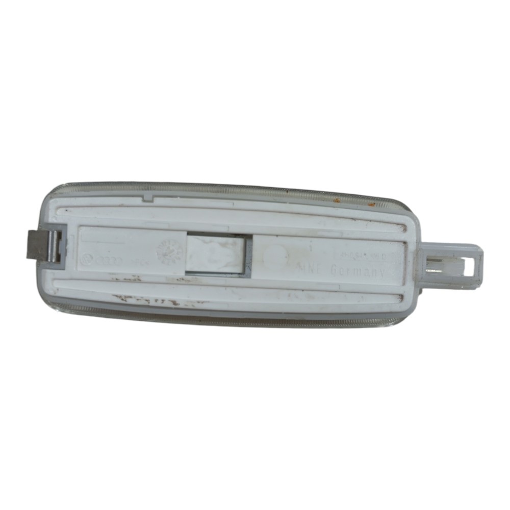 Luz Cortesia Sol Led Audi Q3 2.0 Turbo 2015 Cod 4h0947105d 3