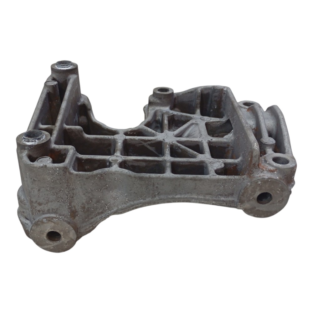 Suporte Alternador Audi Q5 2010 Cod 079903805 6