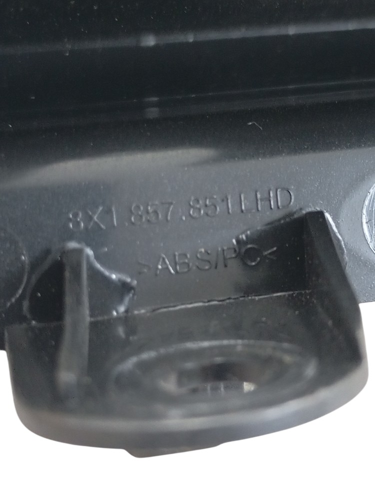 Moldura Botão Controle Tração Desembaçador Audi A1 1.4 2013 2