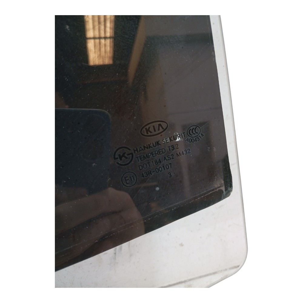 Vidro Traseiro Esquerdo Kia Sportage 2016 Cod 43r0017 6