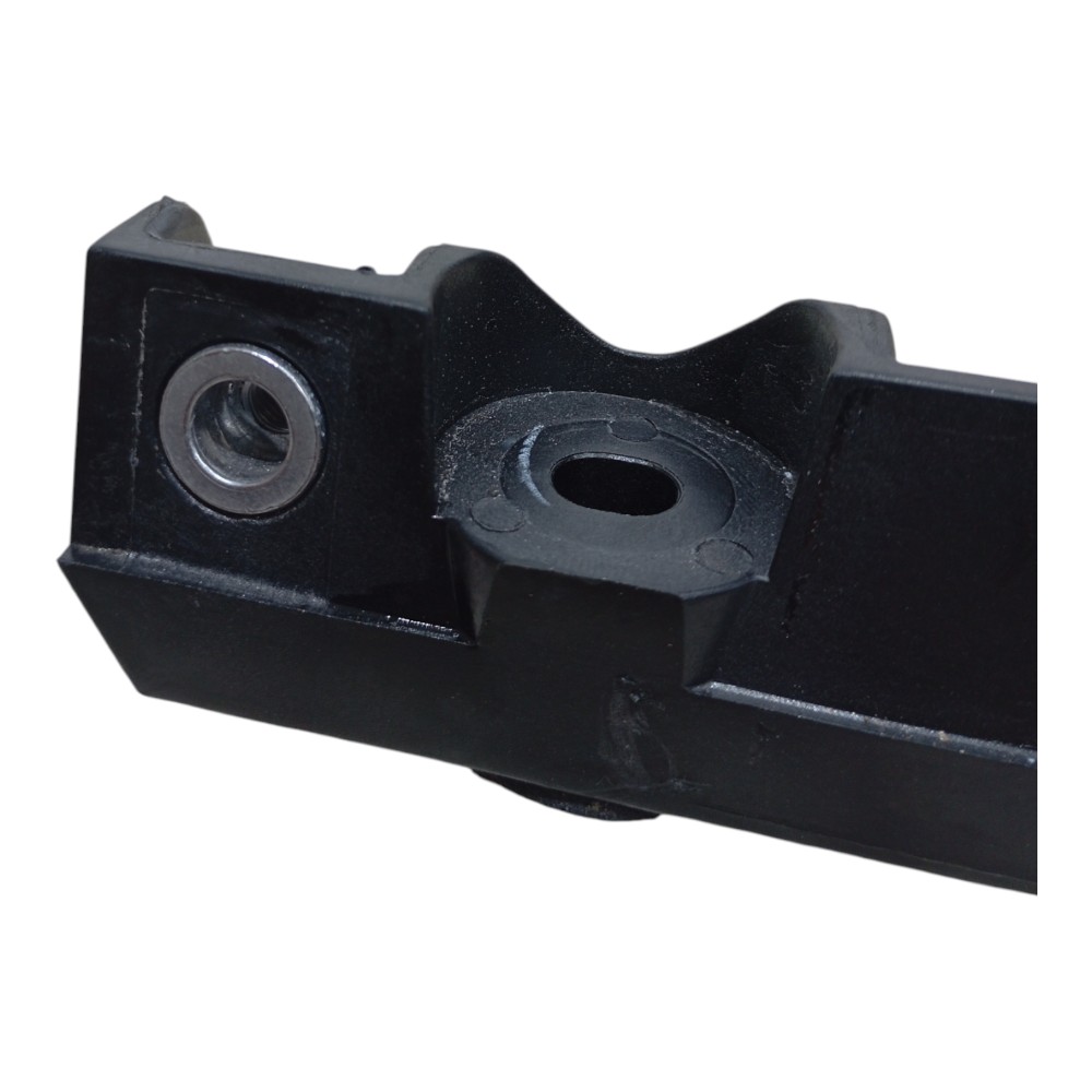 Suporte Guia Rack Teto Dianteiro Esquerdo Nissan Kicks 2024 8