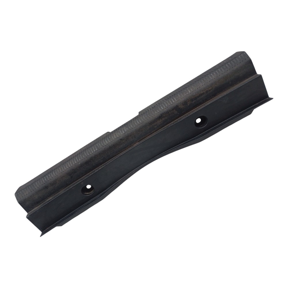 Soleira Porta Malas Volkswagen Jetta Variant 2009 Preto 8