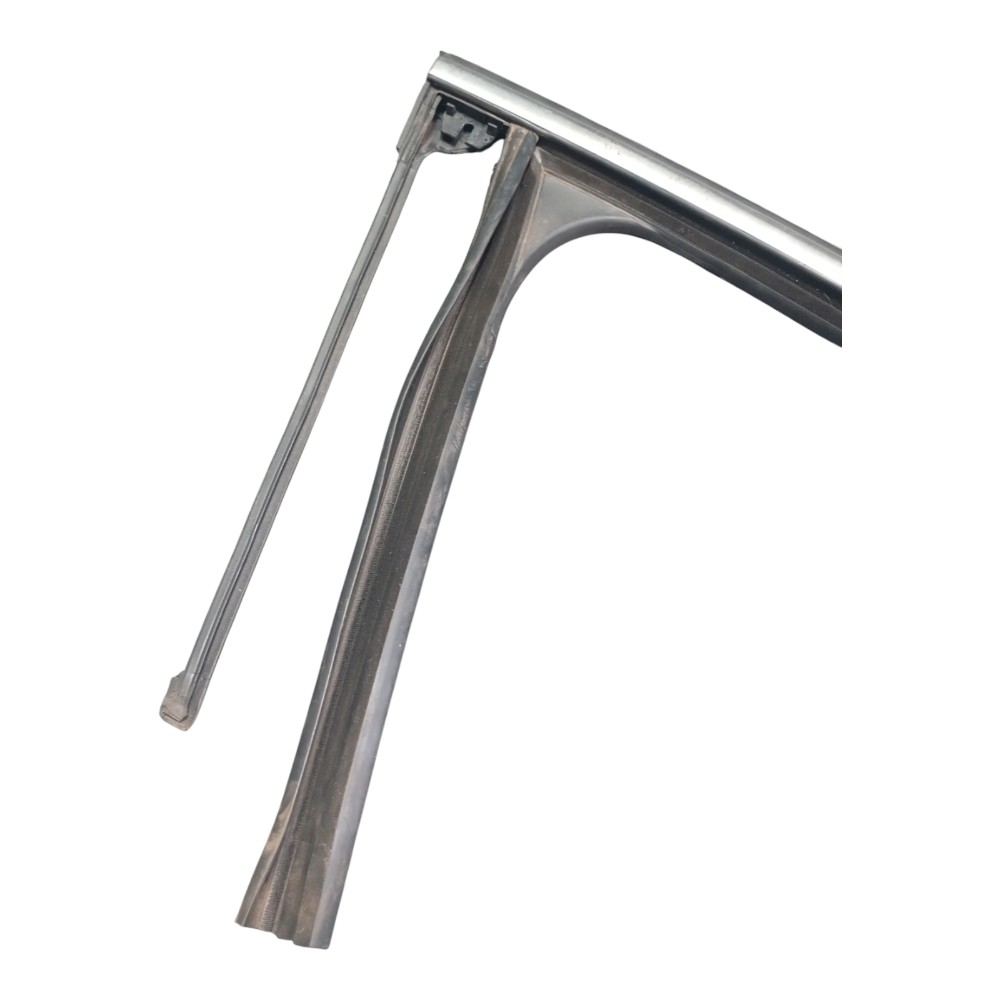 Borracha Friso Porta Dianteira Direita Byd Han Gs 680ev 2023 8