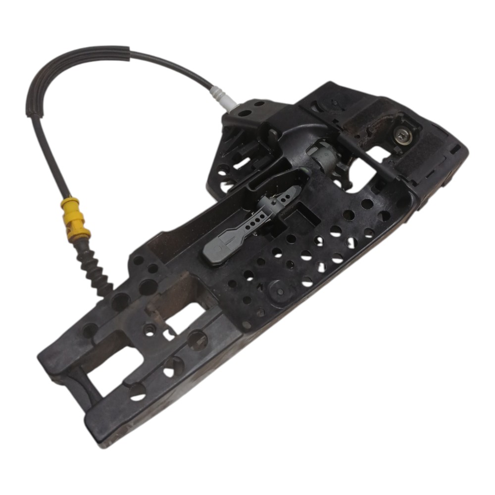 Suporte Maçaneta Externa Dianteira Direita Audi Q3 2.0 2014 Preto Dianteira 7