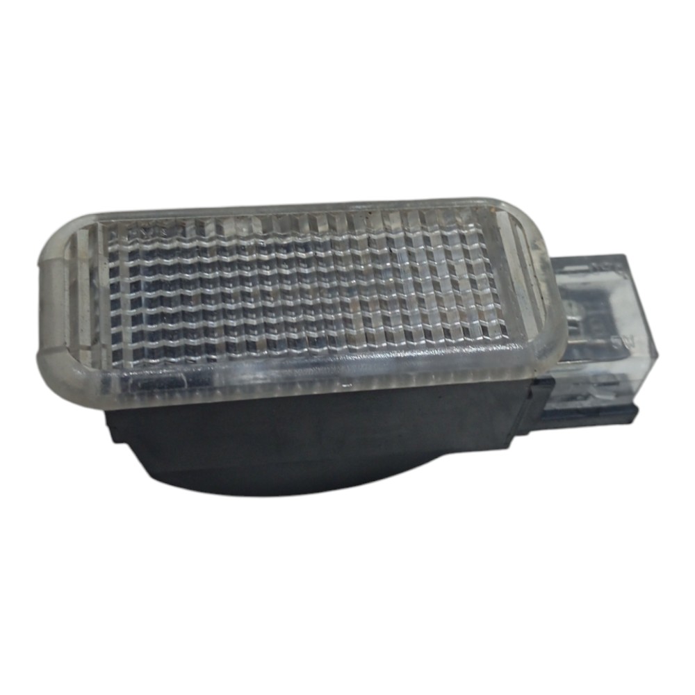Luz Forro Porta Malas Audi Q5 2.0 Turbo Tfsi 2010 094741 5