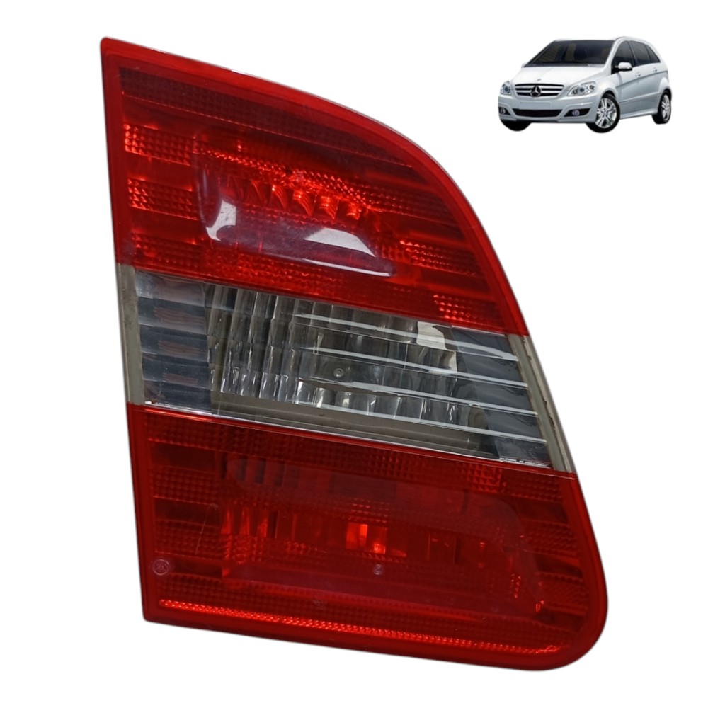 Lanterna Tampa Traseira Esquerda Mercedes Benz B180 2011