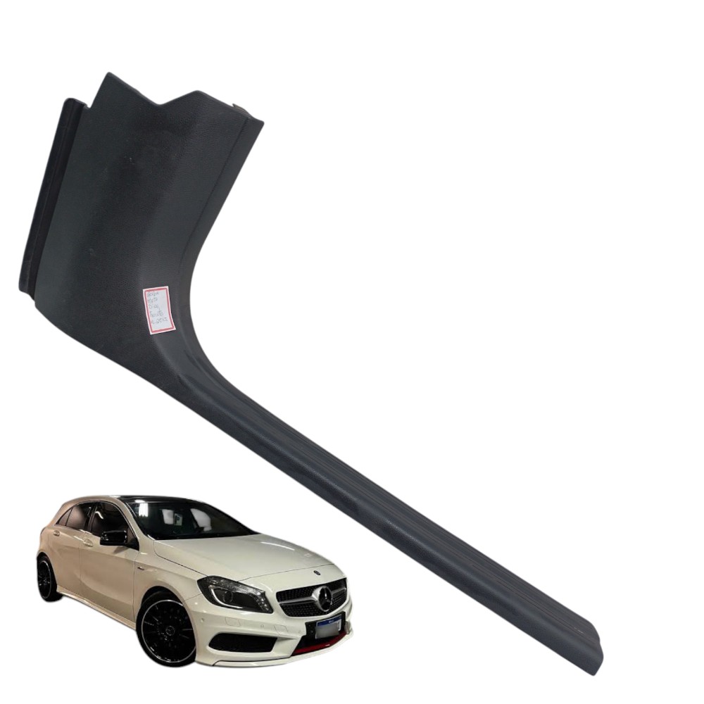 Soleira Dianteira Direita Mercedes A250 2015 Cod-a2466800206 Preto 1