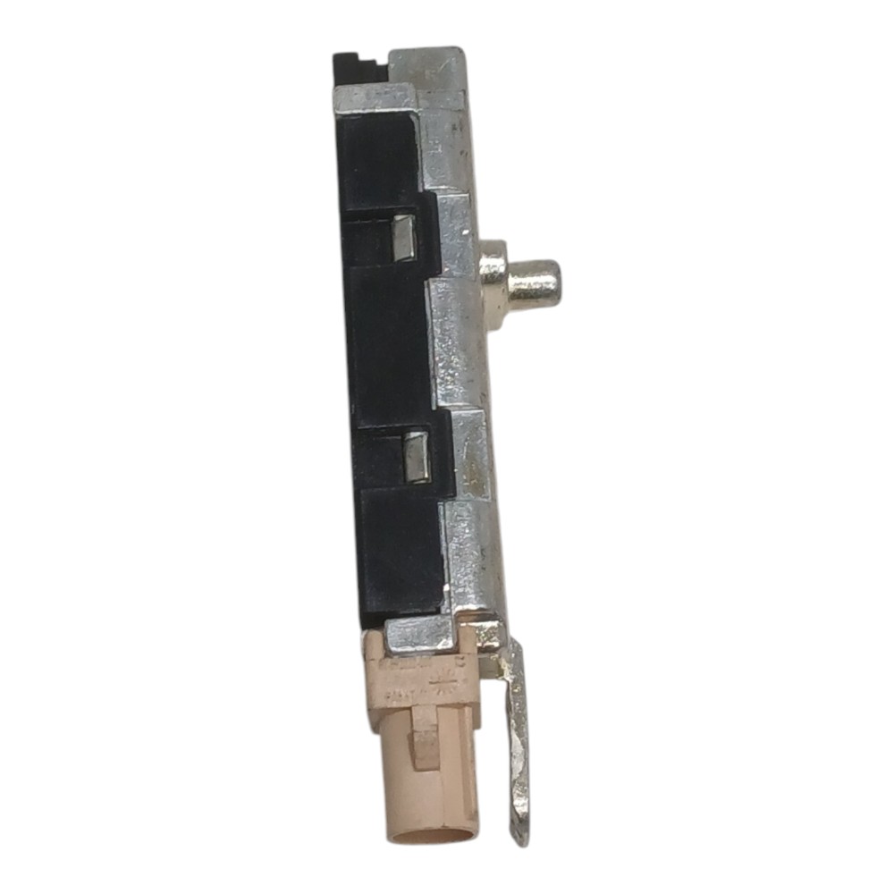 Módulo Sensor Amplificador Antena Audi A3 2.0 Sportback 2011