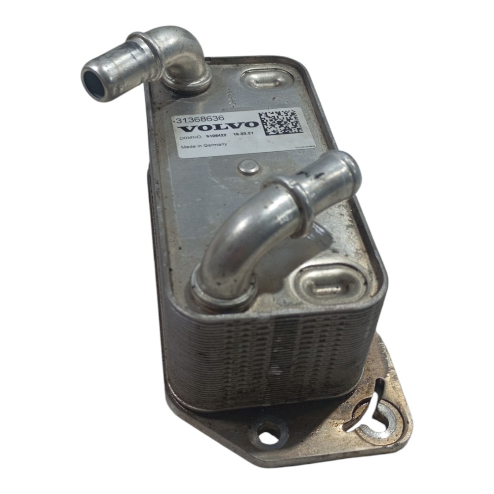 Resfriador Trocador Calor Óleo Volvo Xc60 2.0 Recharge 2022 4