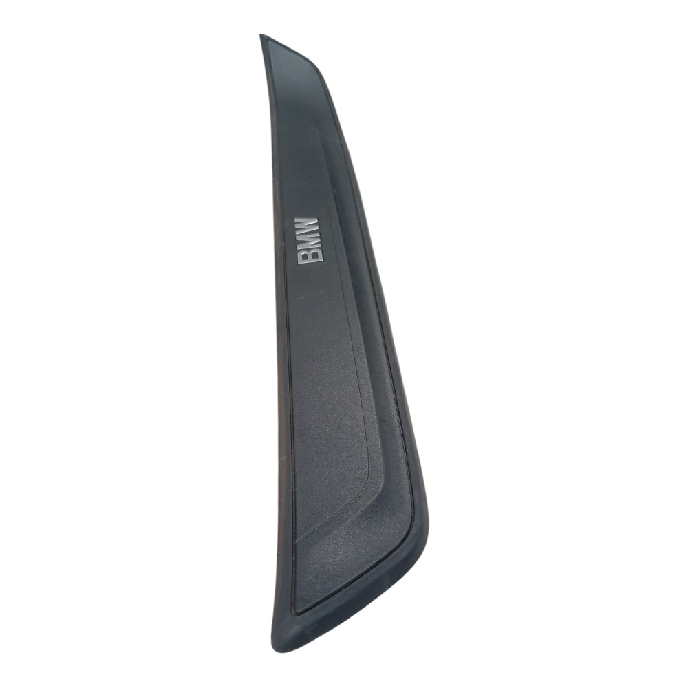 Soleira Porta Dianteira Direita Bmw X1 2.0 2013 2014 2015 4