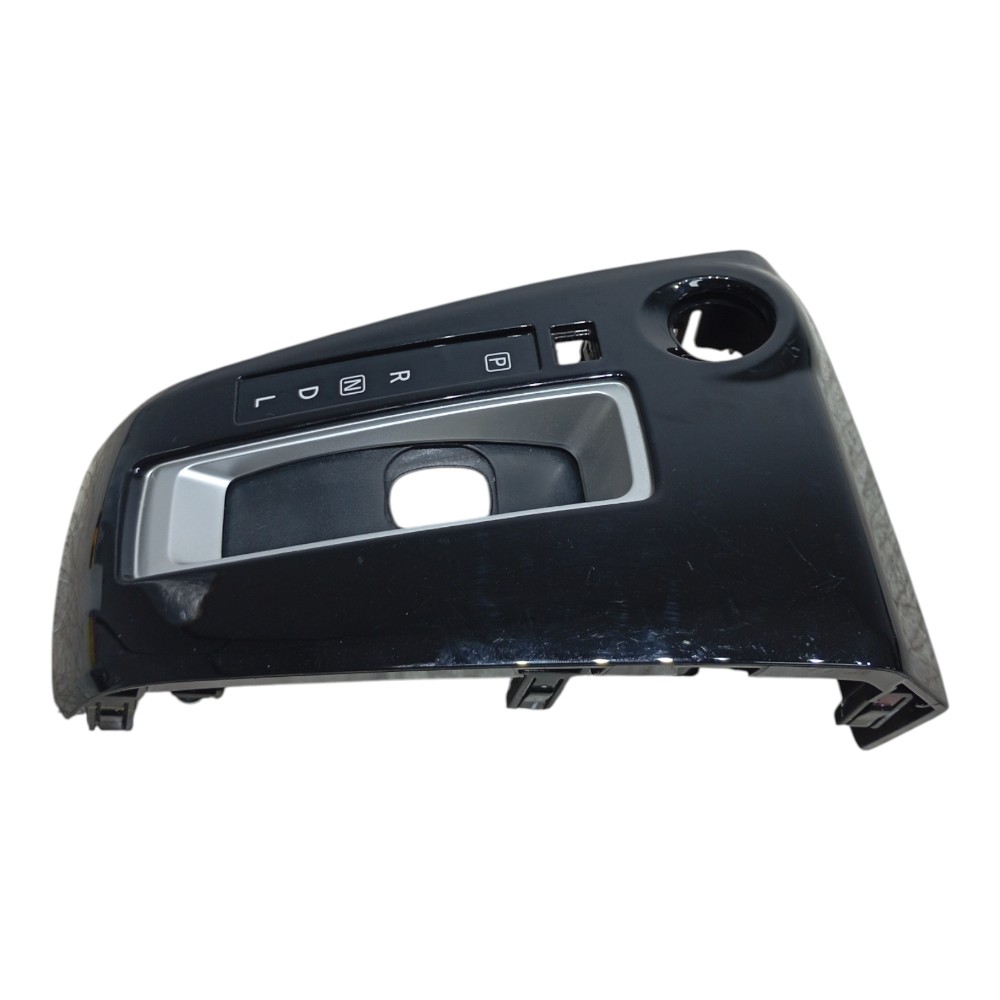 Moldura Trambulador Alavanca Câmbio Nissan Kicks 1.6 2024 3