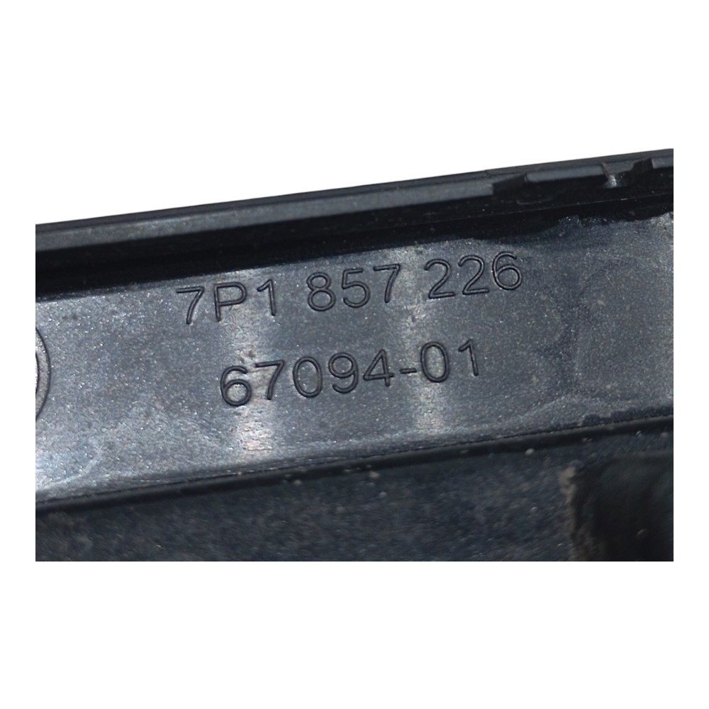 Moldura Painel Dir Difusor Ar Volkswagen Touareg 4.2 V8 2013 7