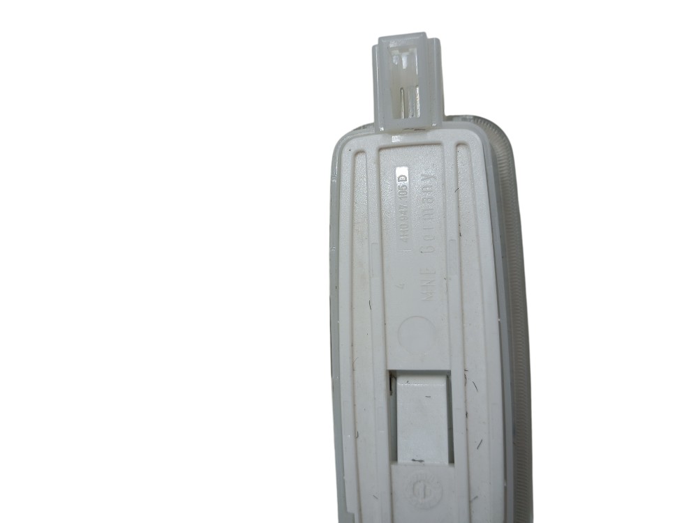 Luz Cortesia Quebra Sol Audi Q3 A1 2.0 Turbo 2013 2014 2015 7