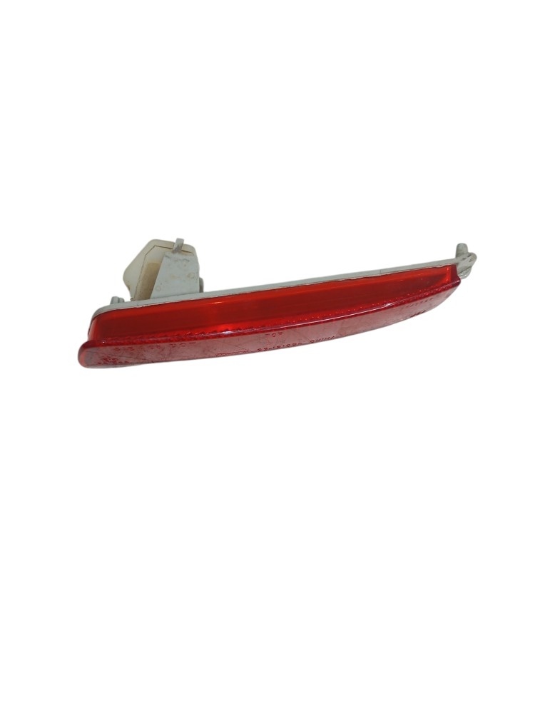 Refletor Olho De Gato Esquerdo Nissan Kicks 1.6 2023 2024 3