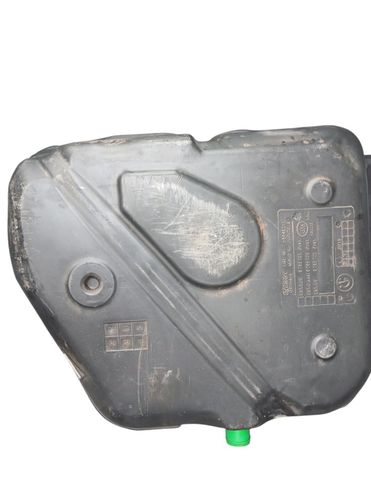 Tanque De Combustível Bmw X1 2.0 E84 2013 2014 2015 6765701 8
