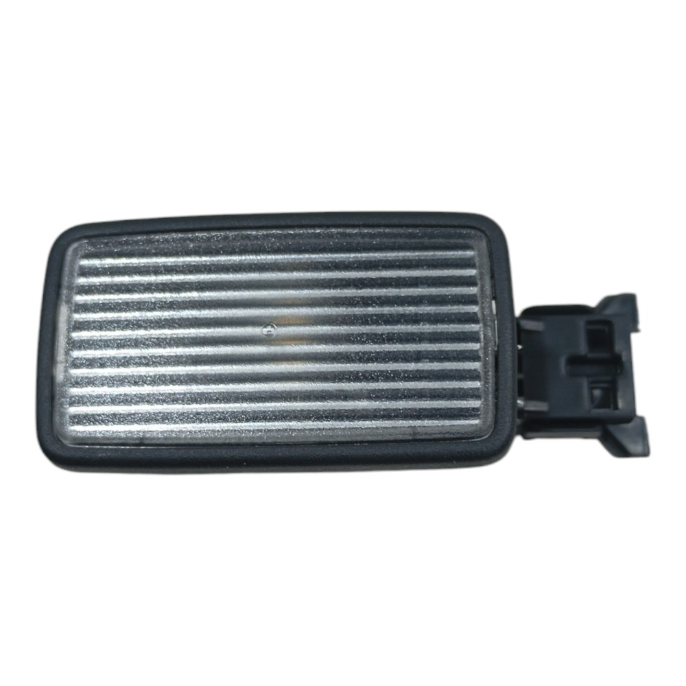 Luz Cortesia Porta Luvas Volvo Xc60 2.0 Recharge T8 Awd 2022 7