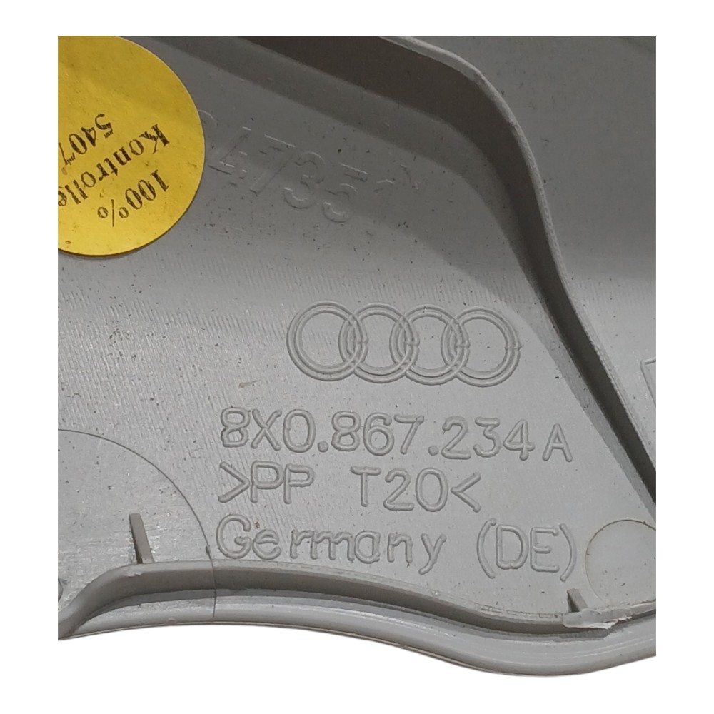 Acabamento Direito Coluna Parabrisa Audi A1 Tfsi 2013 Cinza 2