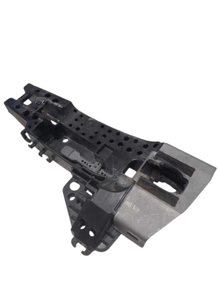 Suporte Maçaneta Externa Dianteira Esquerda Audi Q3 2.0 2014 Preto 4