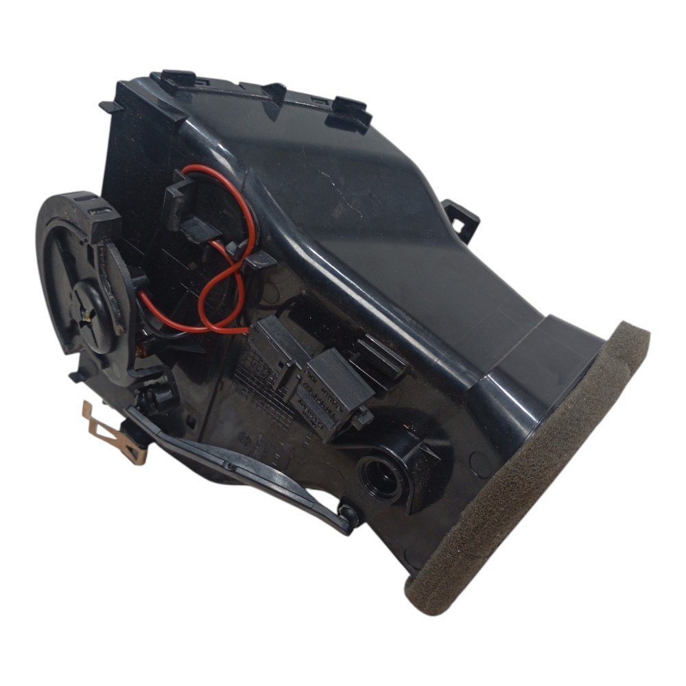 Difusor De Ar Esquerdo Volkswagen Taureg 4.2 V8 2013 7