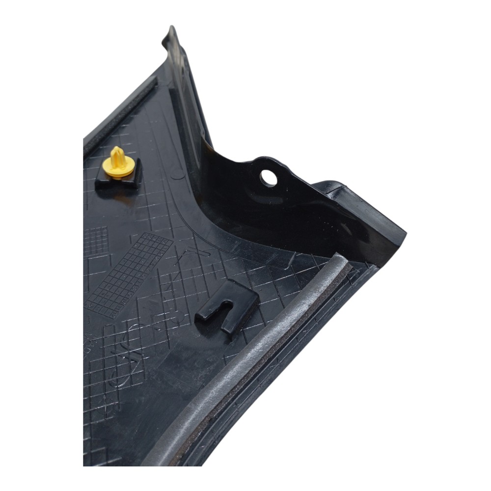 Moldura Externa Coluna Traseira Esquer Nissan Kicks 1.6 2024 3