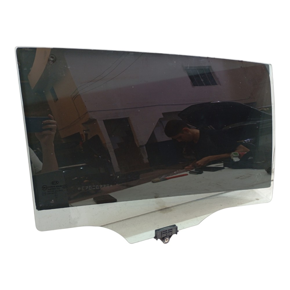 Vidro Traseiro Direito Kia Sportage 2016 Cod 43r0017 3