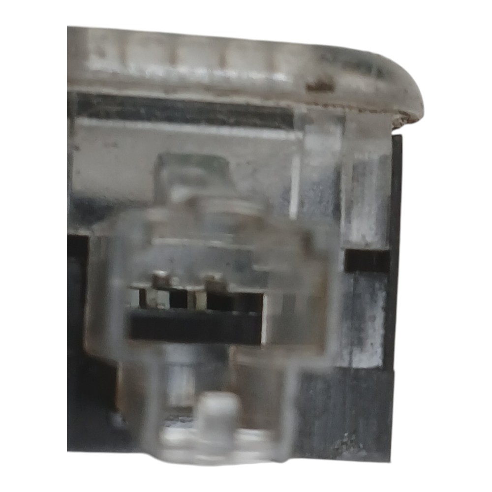 Luz Cortesia Porta Dianteira Direita Audi Q3 2.0 Turbo 2014 3
