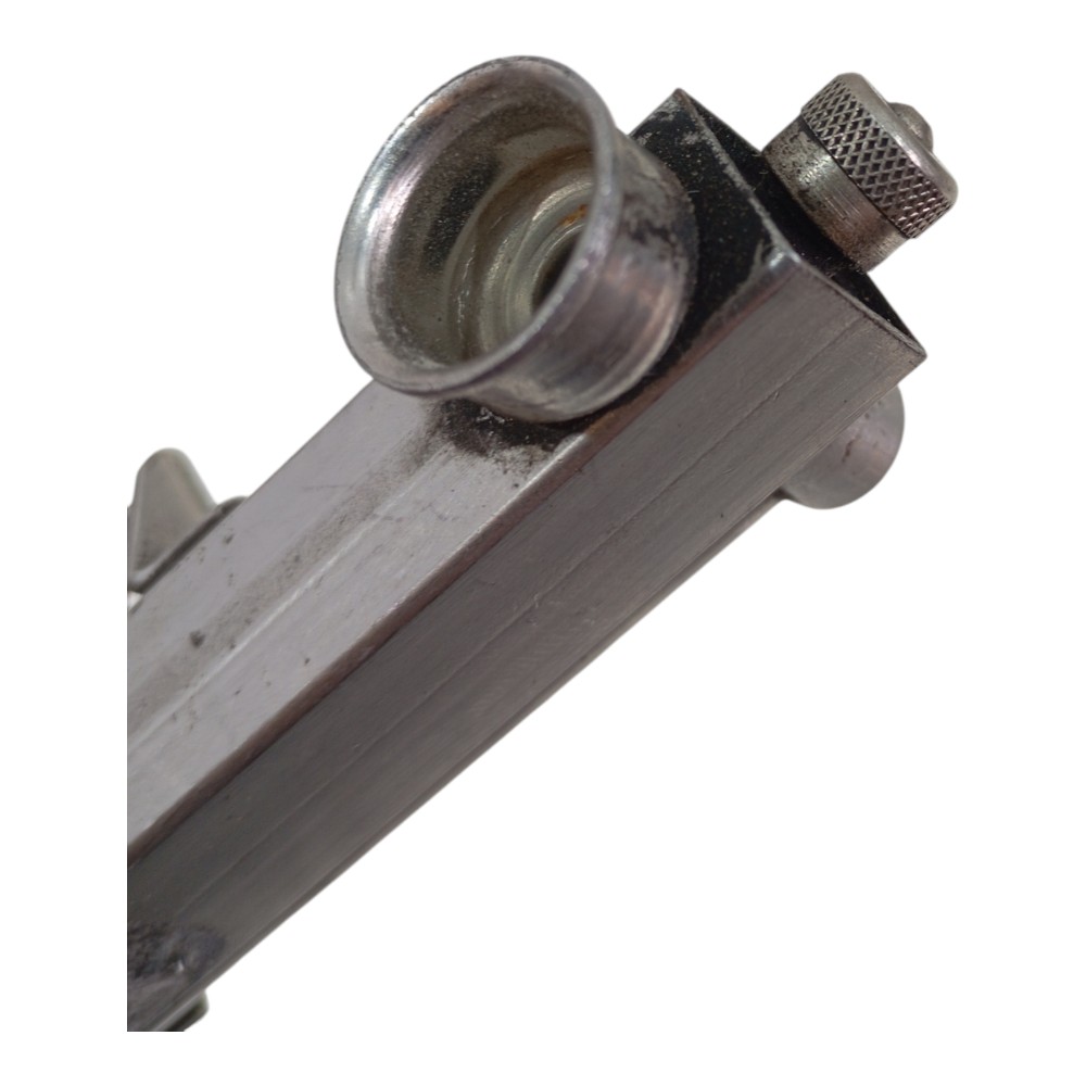 Flauta Bico Injetor Bmw 528i 2.8 E39 1996 1997 1998 1999