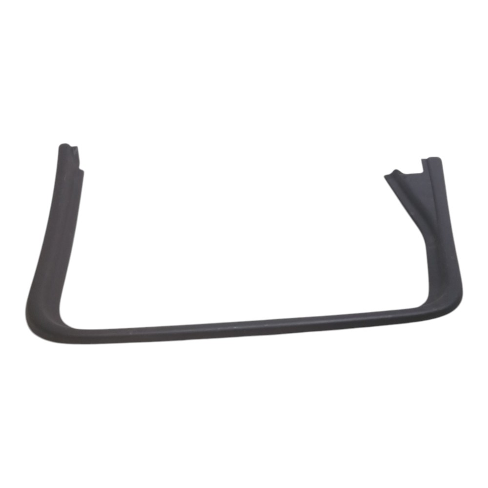 Guarnição Janela Porta Traseira Esquerda Vw Touareg 4.2 2014 3