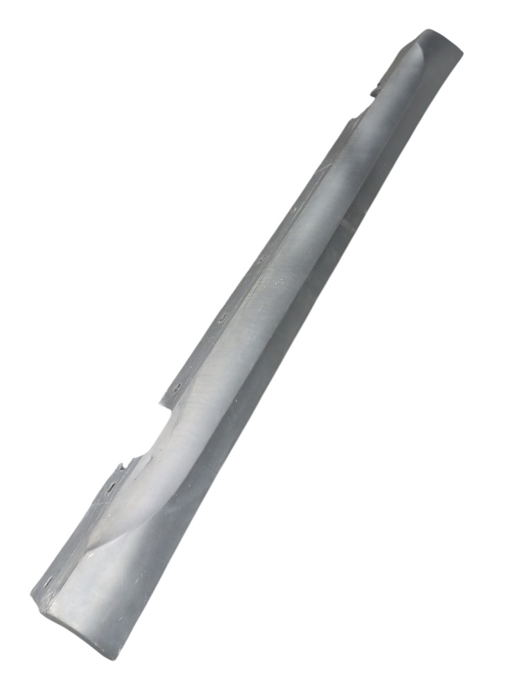 Spoiler Lateral Direito Bmw X1 2.0 Aspirada 2011 E84 N46