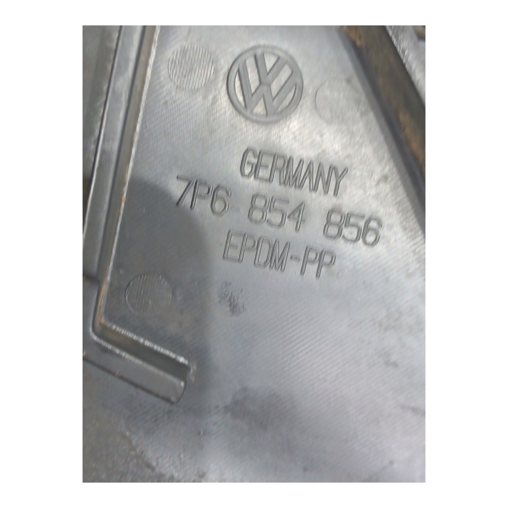 Acabamento Inferior Esquerdo Painel Vw Touareg 4.2 V8 2013 4