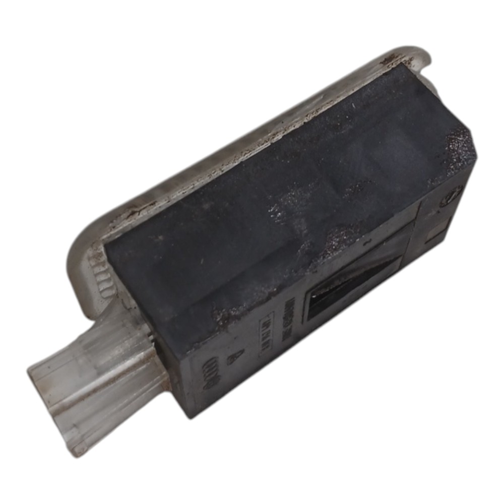 Luz Cortesia Porta Dianteira Direita Audi Q3 2.0 Turbo 2014 6