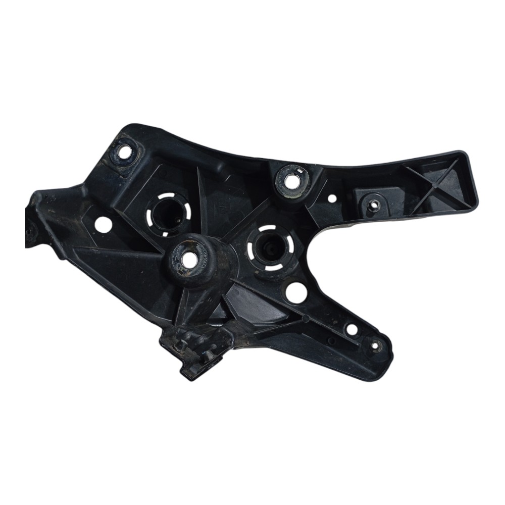 Suporte Lateral Esquerdo Parachoque Dianteir Volvo Xc60 2022 4