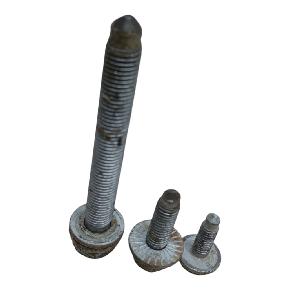 Kit parafuso agregado traseiro Volkswagen jetta 2.5 2007 2