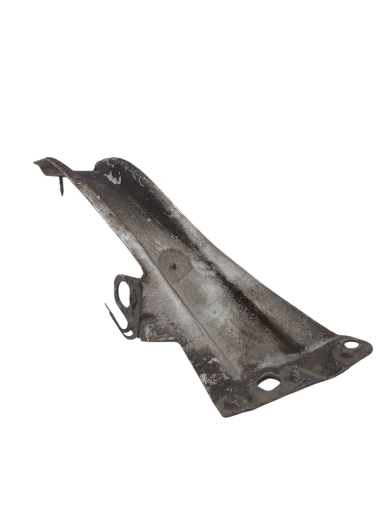 Suporte Parachoque Dianteiro Esq Volkswagen Fusca 2.0 2014 4