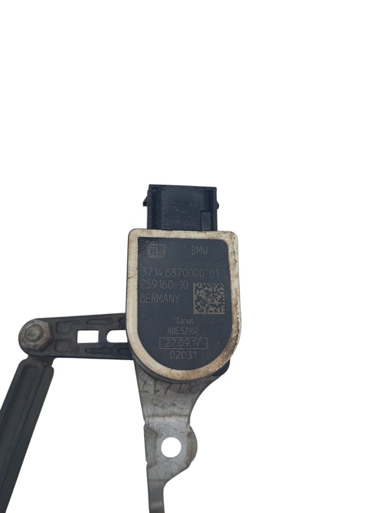 Sensor Altura Suspensão Diant Esq Bmw 320i 2.0 2018 usado 7