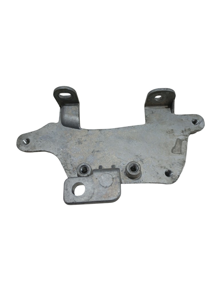 Suporte Alternador Volvo Xc60 2.0 Turbo Recharge T8 Awd 2022 7