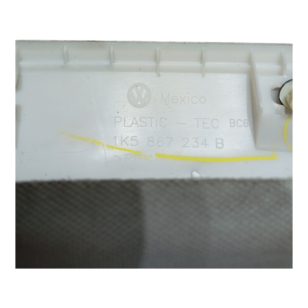 Acabamento Coluna Parabrisa Direito Volkswagen Jetta 2007 2