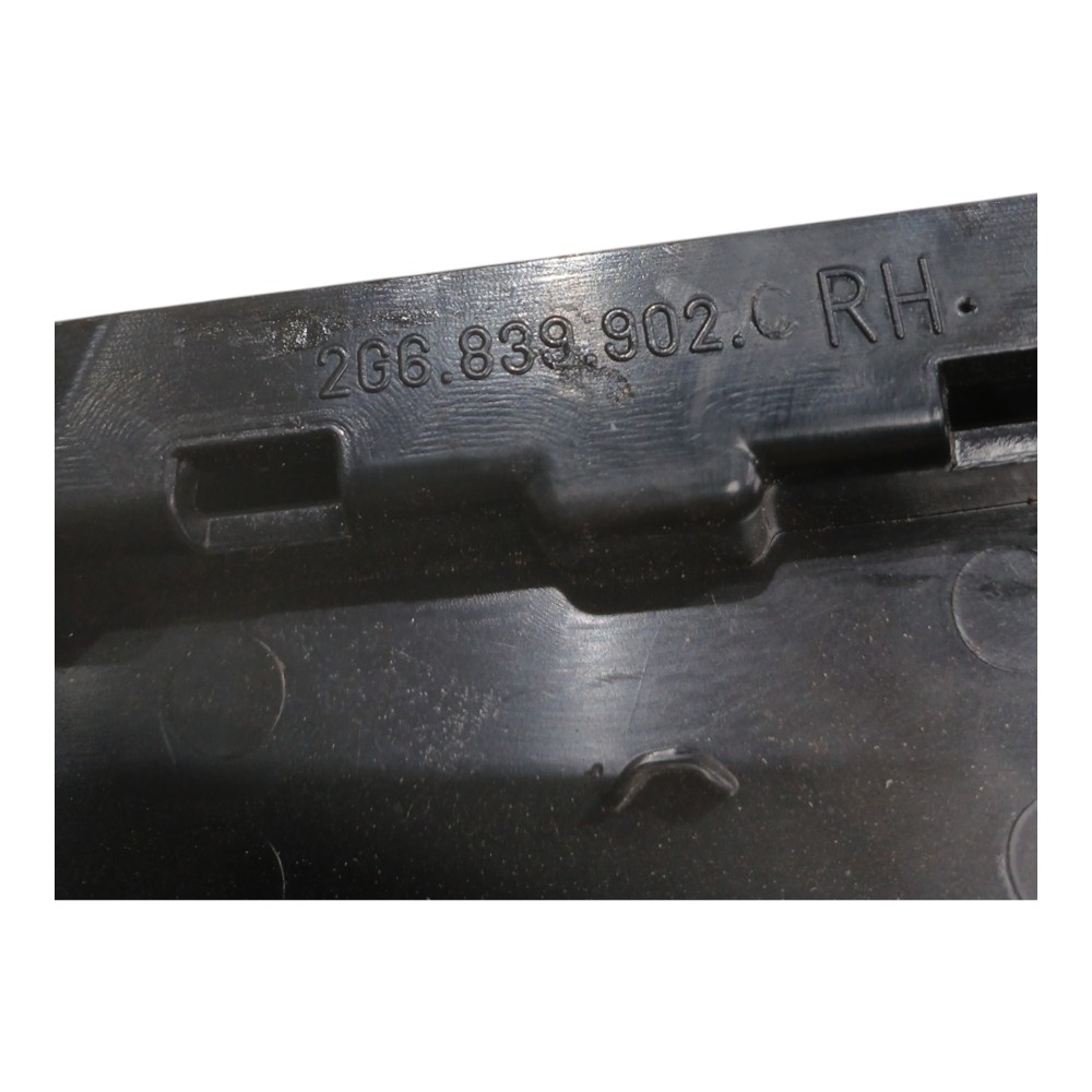 Acabamento Porta Traseira Direita Vw Nivus Highline 1.0 2022 Preto 2
