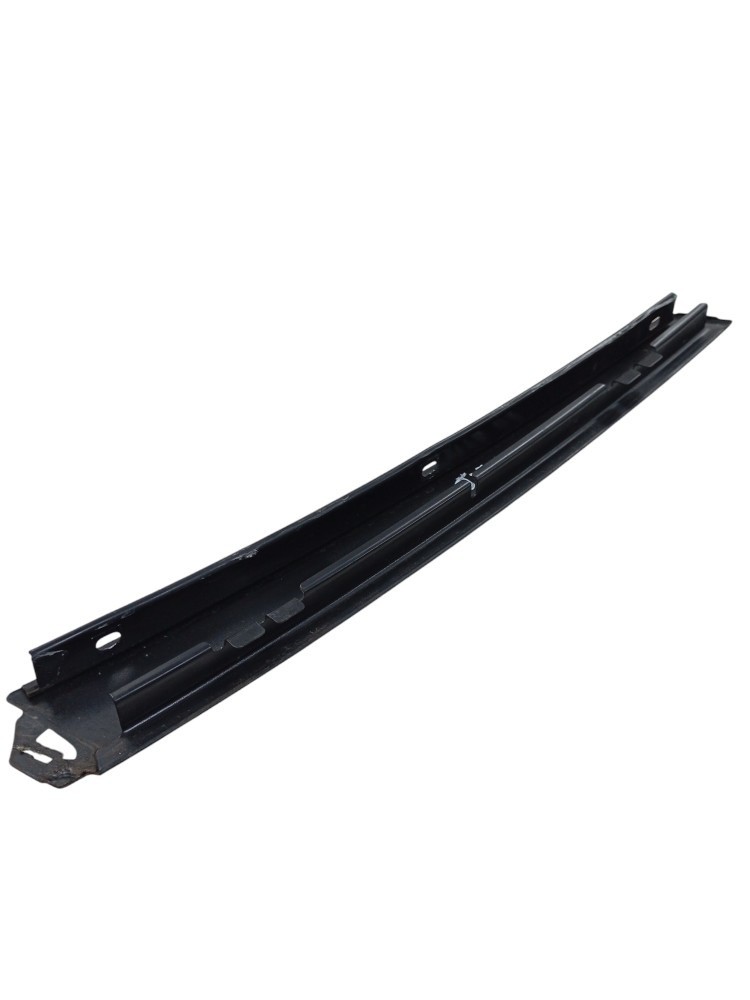 Moldura Externa Porta Traseira Esq Vw Jetta Variant 2.5 2009 3