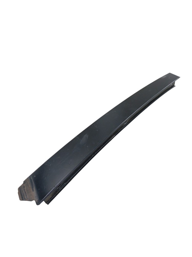 Moldura Externa Porta Traseira Esq Vw Jetta Variant 2.5 2009 2